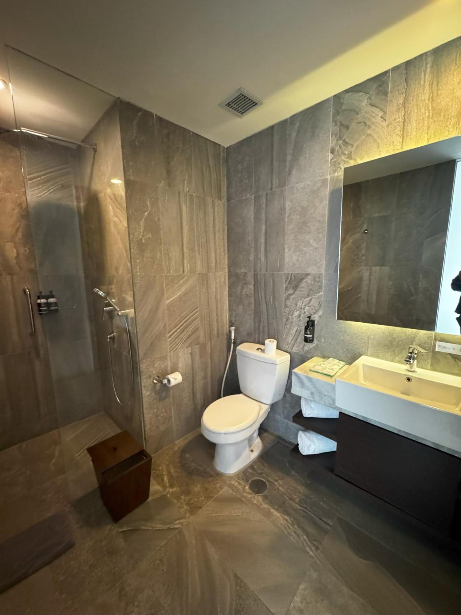 Hotel Santika Sukabumi Bagian luar foto